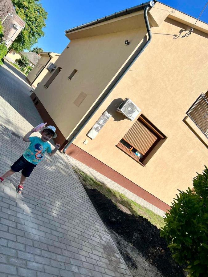 Zsuzsa Apartman Hajdúszoboszló 외부 사진